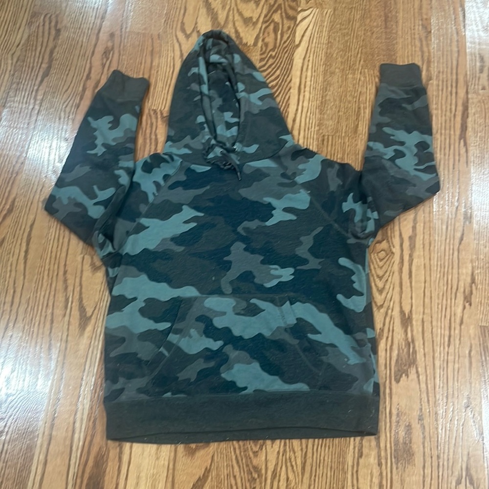 Hoodie size L Aeropostale good condition men